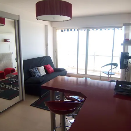 Face Avec Balcon, Proche Commerces Et - Fr-1-197-164 * レ・サ​​ーブル・ドロンヌ